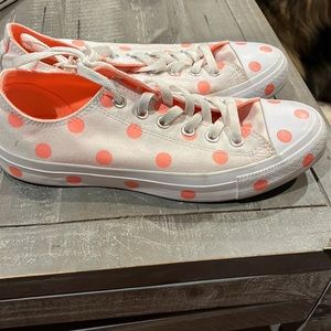 Women’s Converse